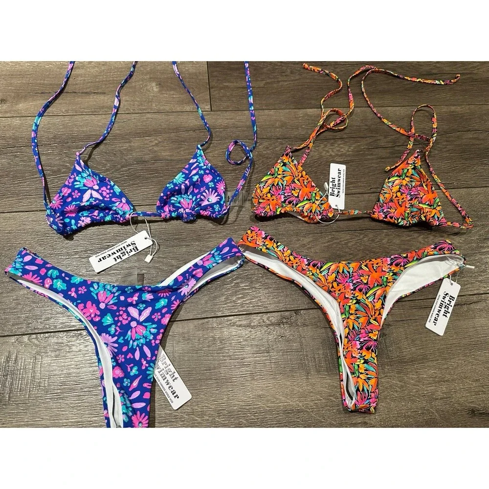 Bikini - Picture 1 of 5